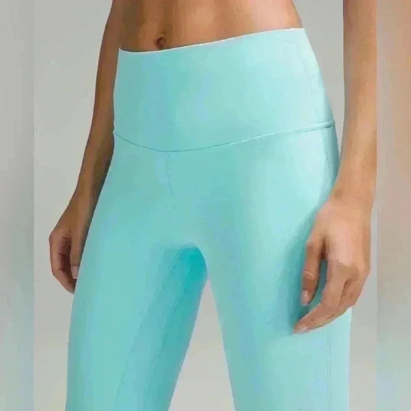 Lululemon Align  High-Rise Crop 21" - Picture 4 of 5